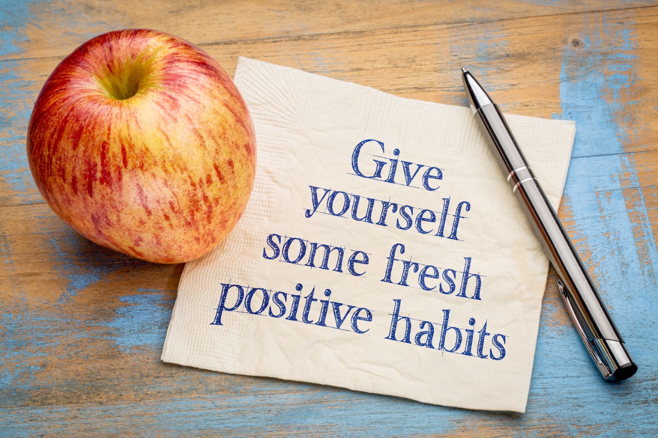 atomic-habits-book-lessons-cddhesh.jpeg